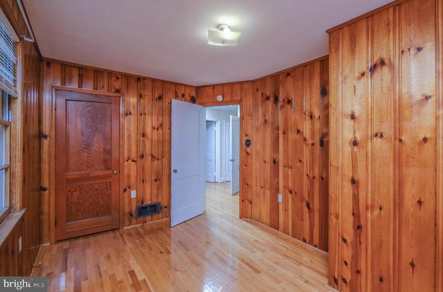 419 VAN FOSSEN ST, Winchester, VA 22601