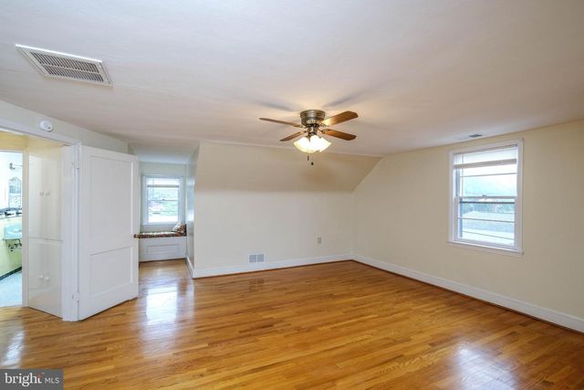 419 VAN FOSSEN ST, Winchester, VA 22601