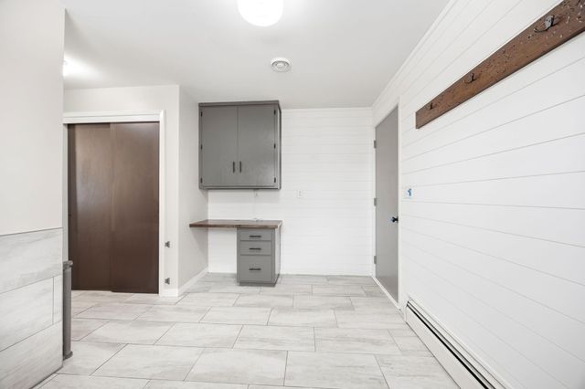 756 Maple Street NE, Hutchinson, MN 55350