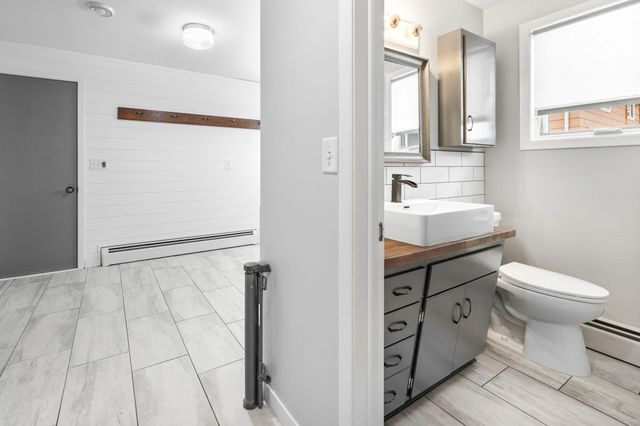 756 Maple Street NE, Hutchinson, MN 55350