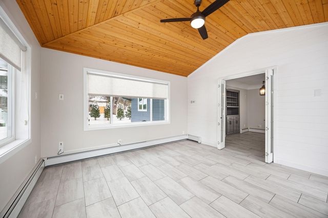 756 Maple Street NE, Hutchinson, MN 55350