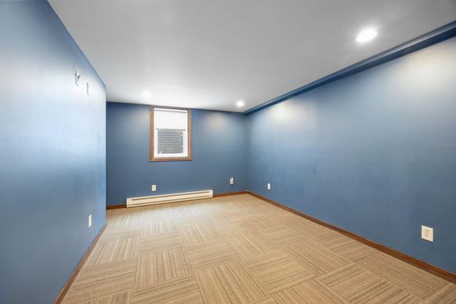 756 Maple Street NE, Hutchinson, MN 55350