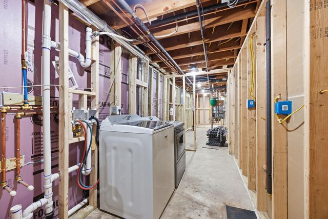 756 Maple Street NE, Hutchinson, MN 55350