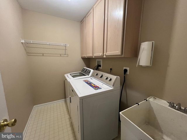 148 GALWAY CIR, Chalfont, PA 18914