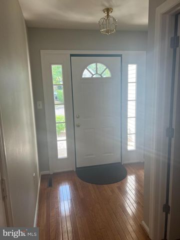 148 GALWAY CIR, Chalfont, PA 18914