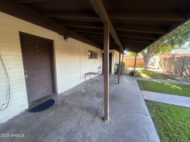 1857 E UNIVERSITY Drive B, Tempe, AZ 85281