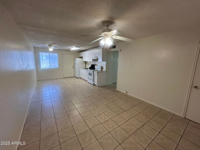 1857 E UNIVERSITY Drive B, Tempe, AZ 85281