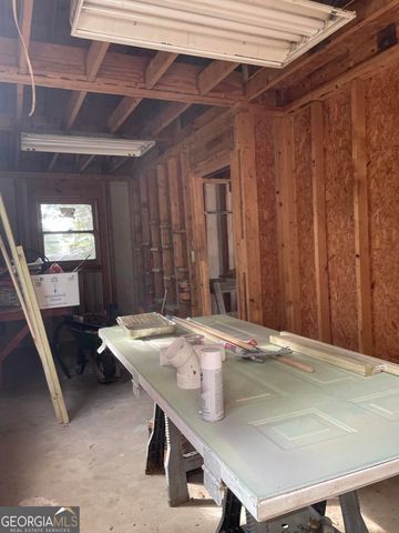 319 Cooley Road, Lagrange, GA 30241