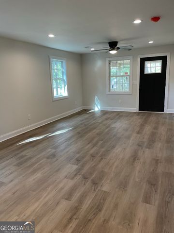 319 Cooley Road, Lagrange, GA 30241