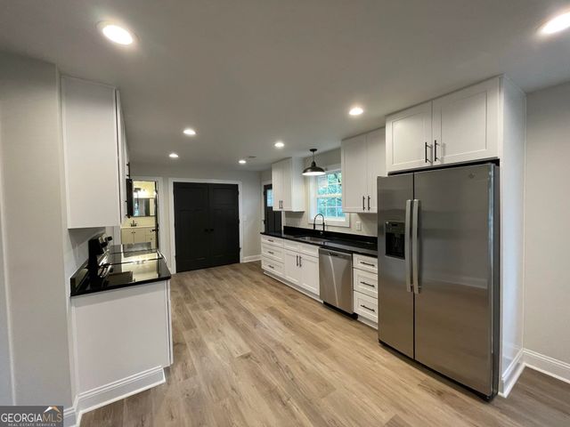 319 Cooley Road, Lagrange, GA 30241