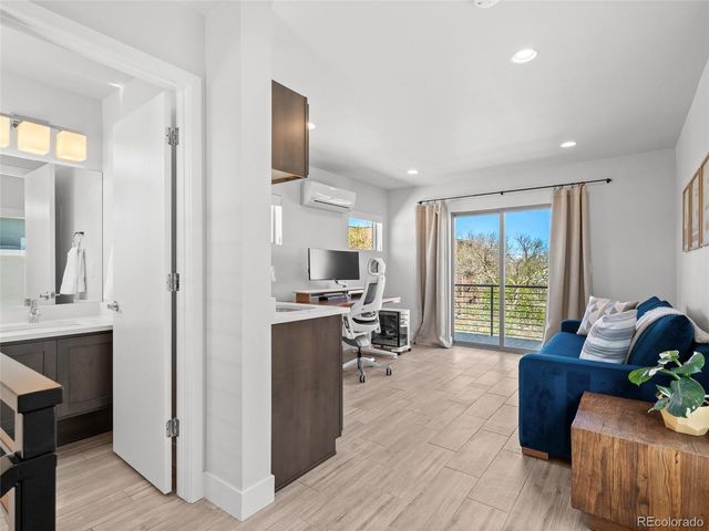 4530 W 43rd Avenue, Denver, CO 80212