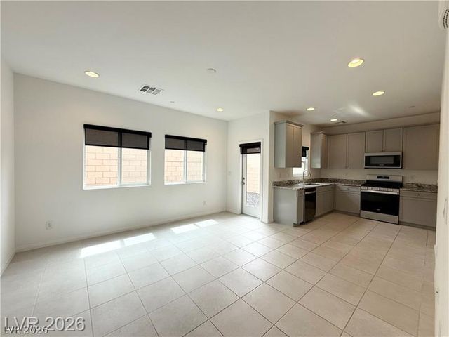 69 Ella Ashman Avenue, Henderson, NV 89011