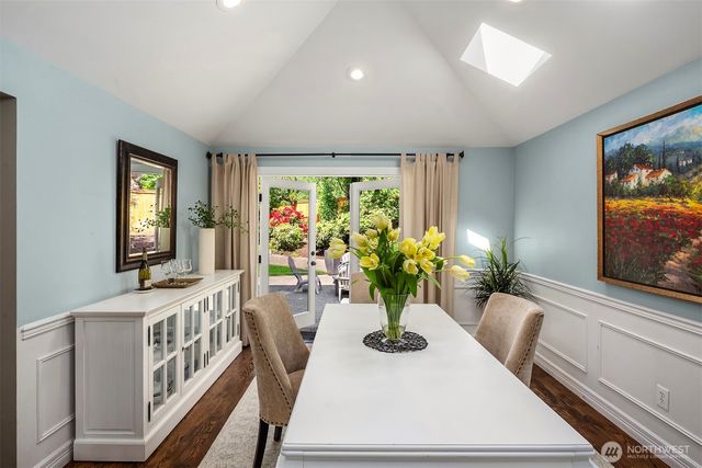 4810 117th Place NE, Kirkland, WA 98033