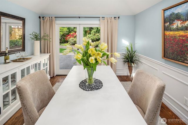 4810 117th Place NE, Kirkland, WA 98033