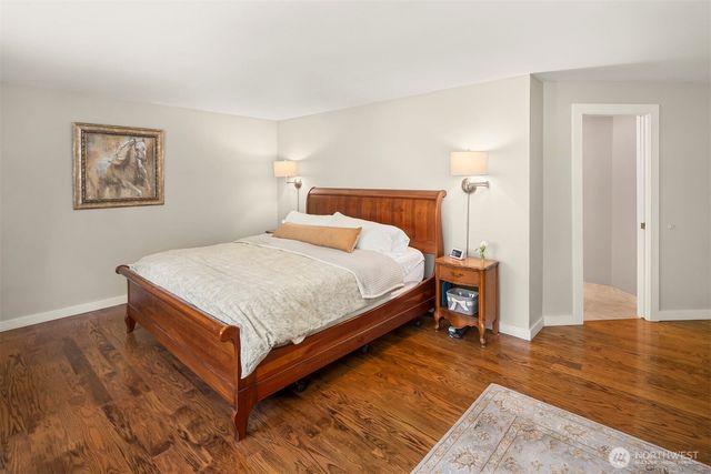 4810 117th Place NE, Kirkland, WA 98033