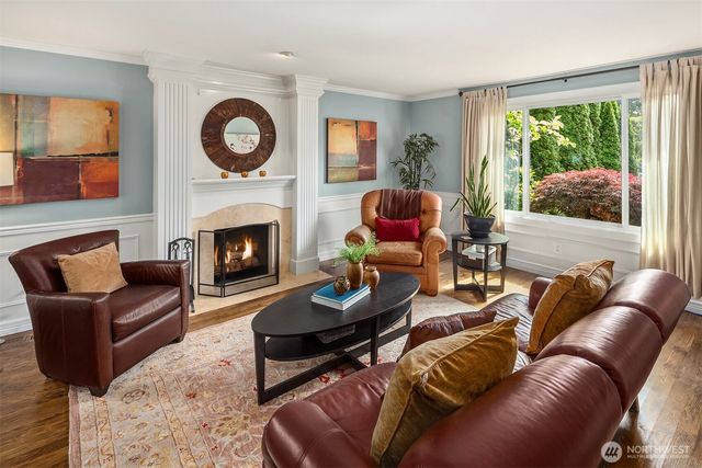 4810 117th Place NE, Kirkland, WA 98033