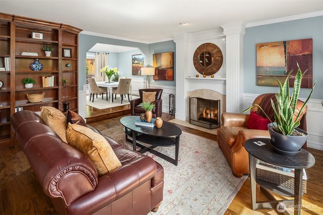 4810 117th Place NE, Kirkland, WA 98033
