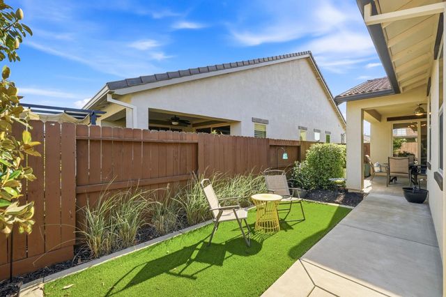 7015 La Cumbre Dr, El Dorado Hills, CA 95762