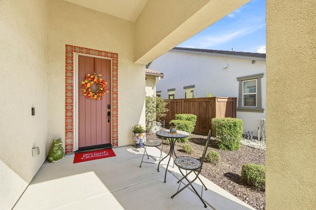 7015 La Cumbre Dr, El Dorado Hills, CA 95762