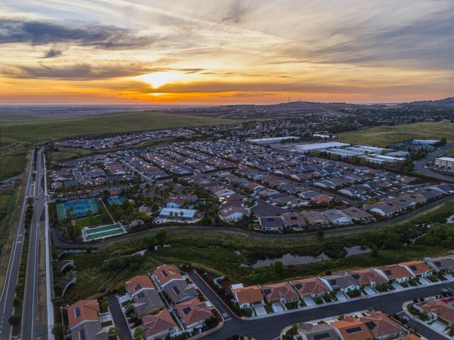 7015 La Cumbre Dr, El Dorado Hills, CA 95762