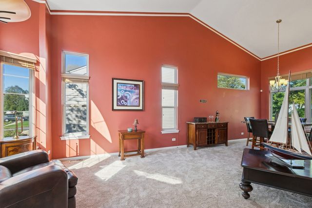 36077 N Bridlewood Avenue, Gurnee, IL 60031