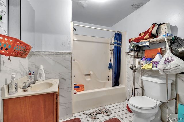242 Northland Avenue, Buffalo, NY 14208
