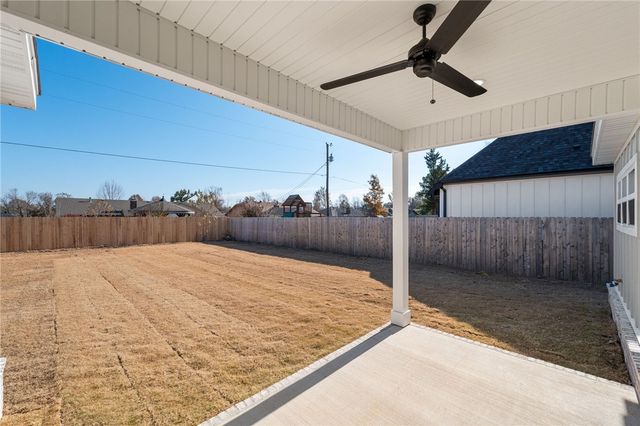 1609 23rd Place, Rogers, AR 72758