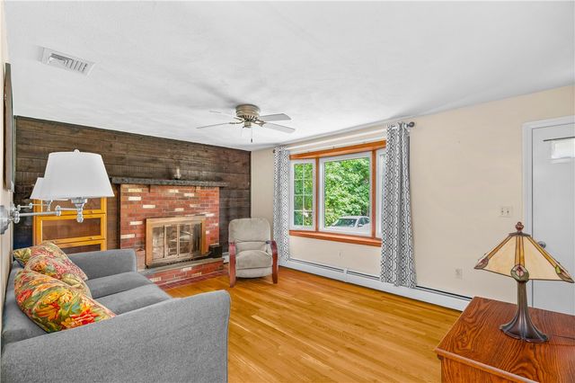 501 Steere Farm Road, Burrillville, RI 02830
