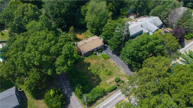 501 Steere Farm Road, Burrillville, RI 02830