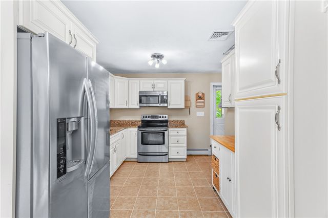 501 Steere Farm Road, Burrillville, RI 02830