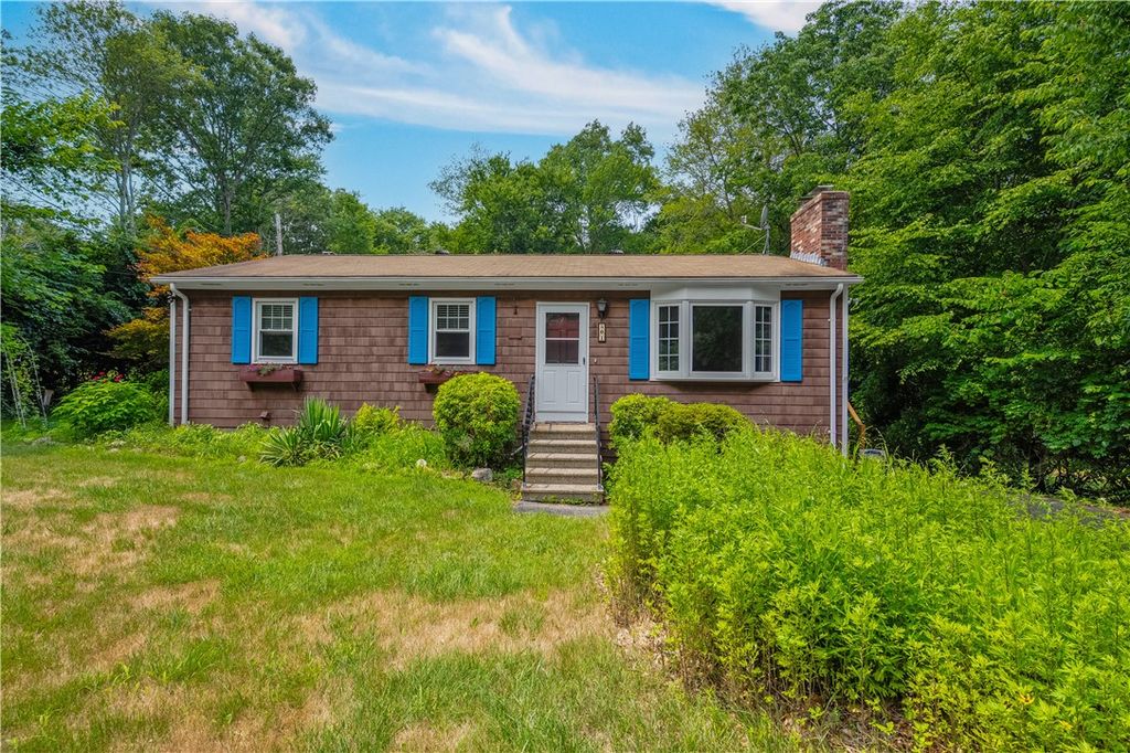 501 Steere Farm Road, Burrillville, RI 02830