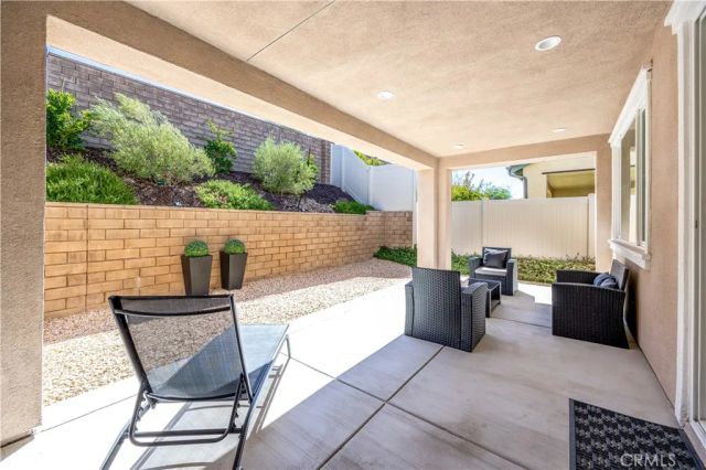 32105 Hyacinth Way, Temecula, CA 92591