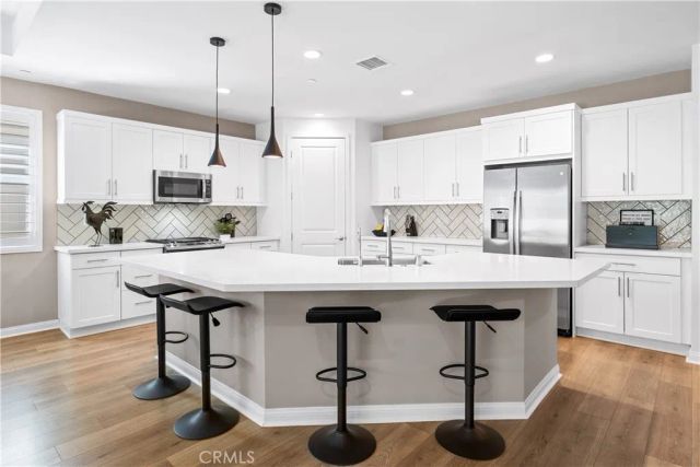 32105 Hyacinth Way, Temecula, CA 92591