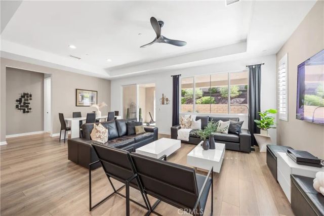 32105 Hyacinth Way, Temecula, CA 92591