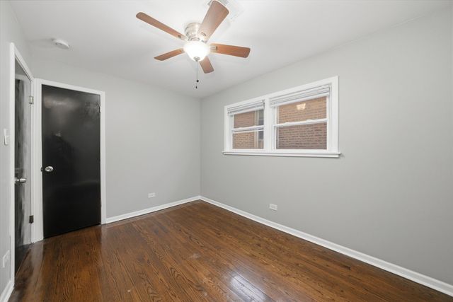 6833 S Maplewood Avenue, Chicago, IL 60629