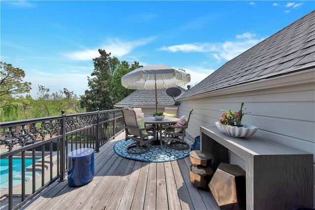1124 Fairview Farm Road, Edmond, OK 73013