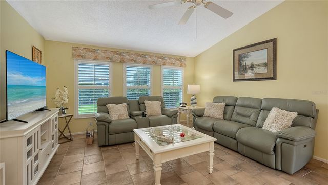 4176 VALLARTA COURT 3033, Sarasota, FL 34233