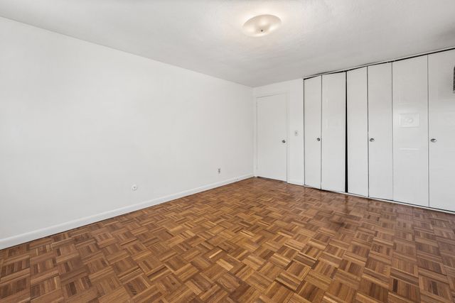 269 Harvard St 39, Cambridge, MA 02139