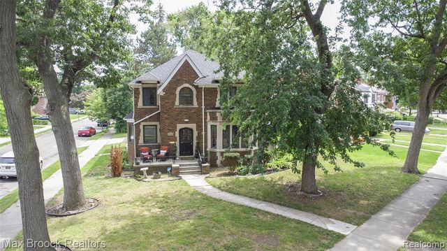 20096 Shrewsbury Road, Detroit, MI 48221