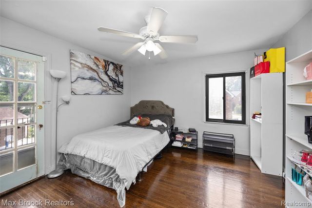 20096 Shrewsbury Road, Detroit, MI 48221