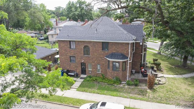 20096 Shrewsbury Road, Detroit, MI 48221