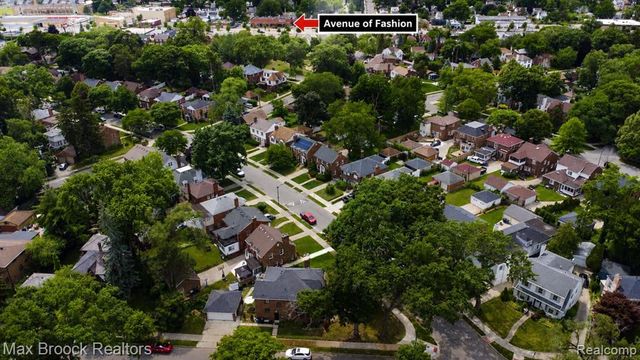 20096 Shrewsbury Road, Detroit, MI 48221