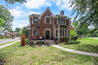 20096 Shrewsbury Road, Detroit, MI 48221