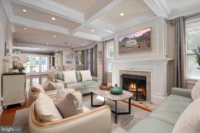 238 KING GEORGE ST, Annapolis, MD 21401