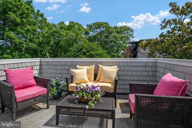 238 KING GEORGE ST, Annapolis, MD 21401