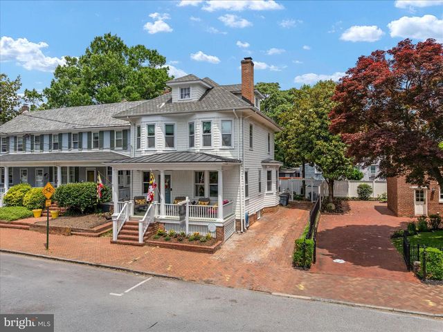 238 KING GEORGE ST, Annapolis, MD 21401