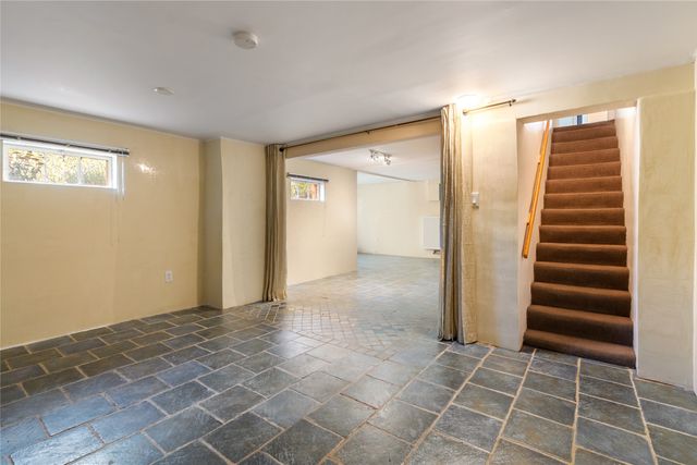 321 Callecita Place, Santa Fe, NM 87501