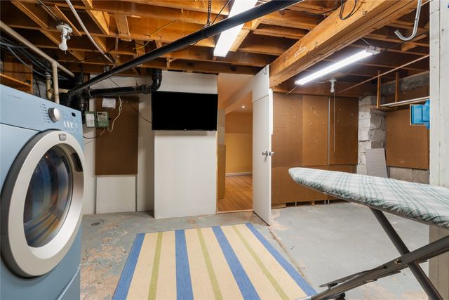 321 Callecita Place, Santa Fe, NM 87501