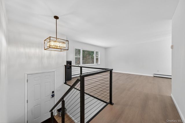 7 Edenville Road, Warwick, NY 10990