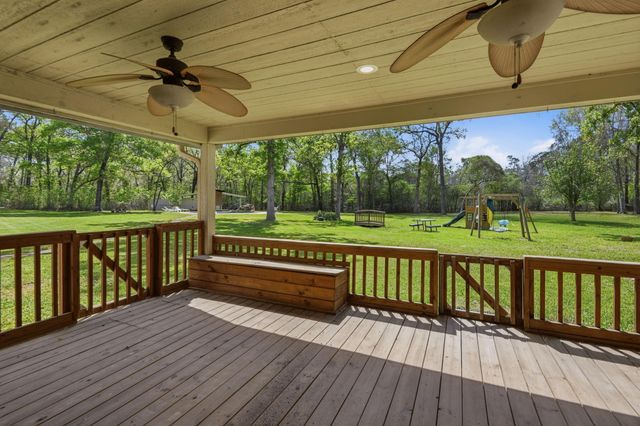 11080 Donna Road, Conroe, TX 77306